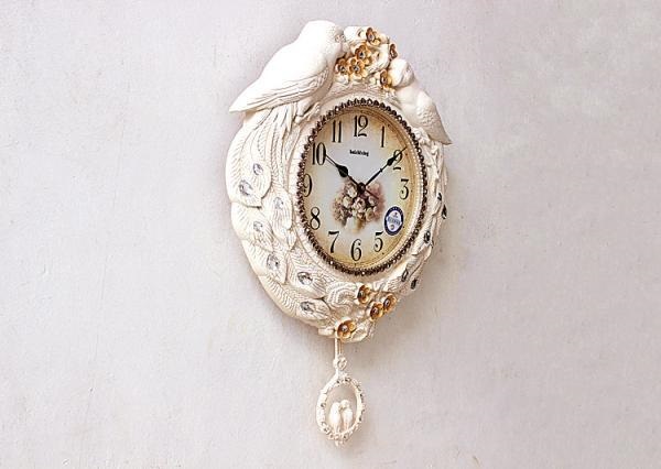 Đồng hồ treo tường phong cách tân cổ điển
