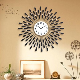 Đồng hồ treo tường đính đá 04 lớn