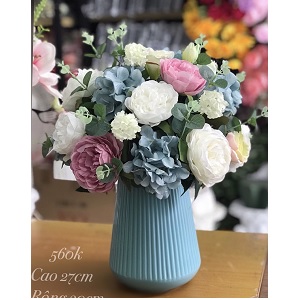 Bình hoa cắm sẵn vân sọc xanh