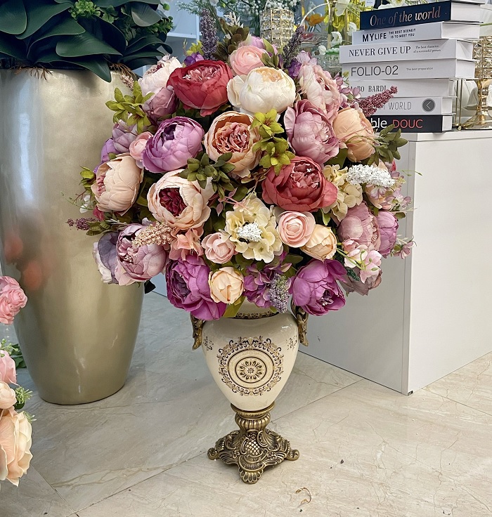 Bình hoa giả phong cách cổ điển Châu âu trang trí phòng khách