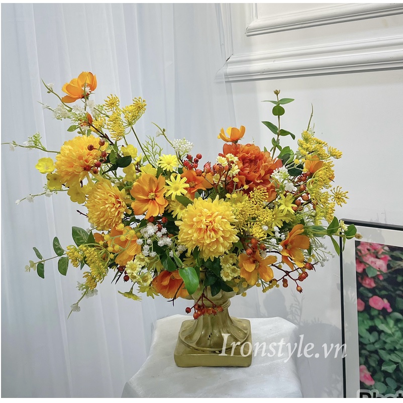 Bình hoa giả chất liệu vải lụa để bàn trang trí cao cấp