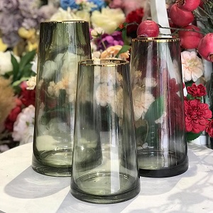 Bình thủy tinh cắm hoa xám miệng vàng (bán lẻ)
