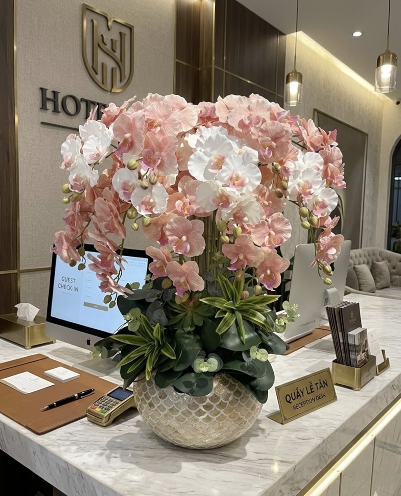 Chậu hoa lan giả cao cấp