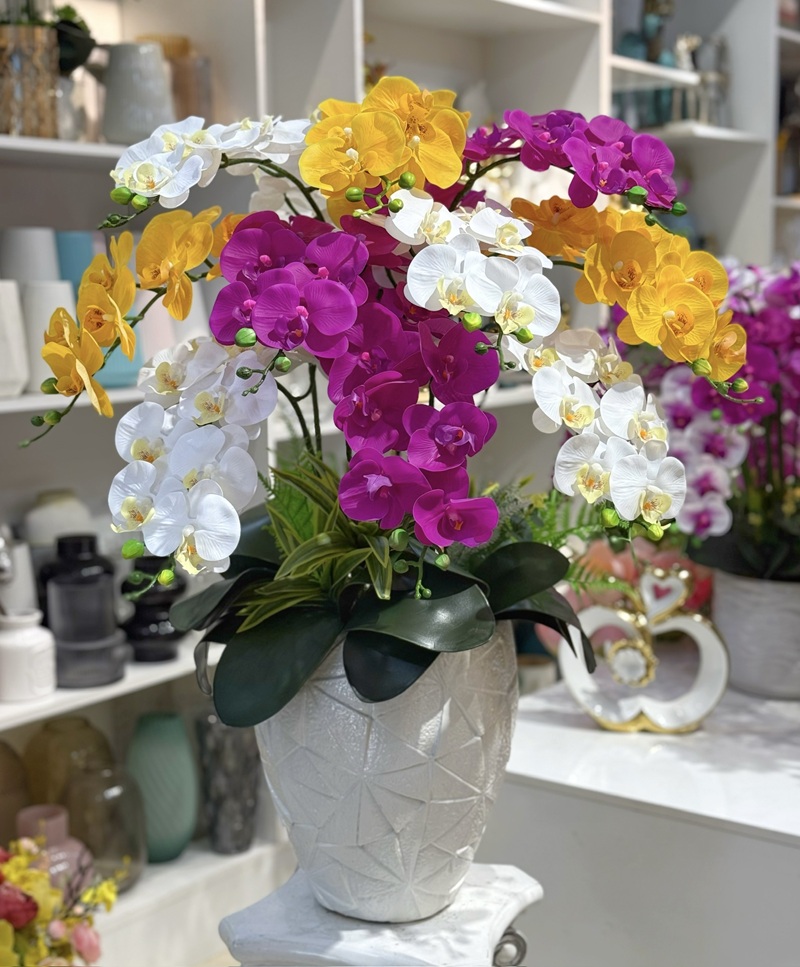Bình hoa lan hồ điệp giả cao cấp