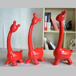 Hươu cao cổ sứ 3 con
