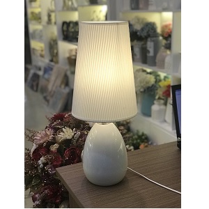 Đèn ngủ để bàn 1056 trắng