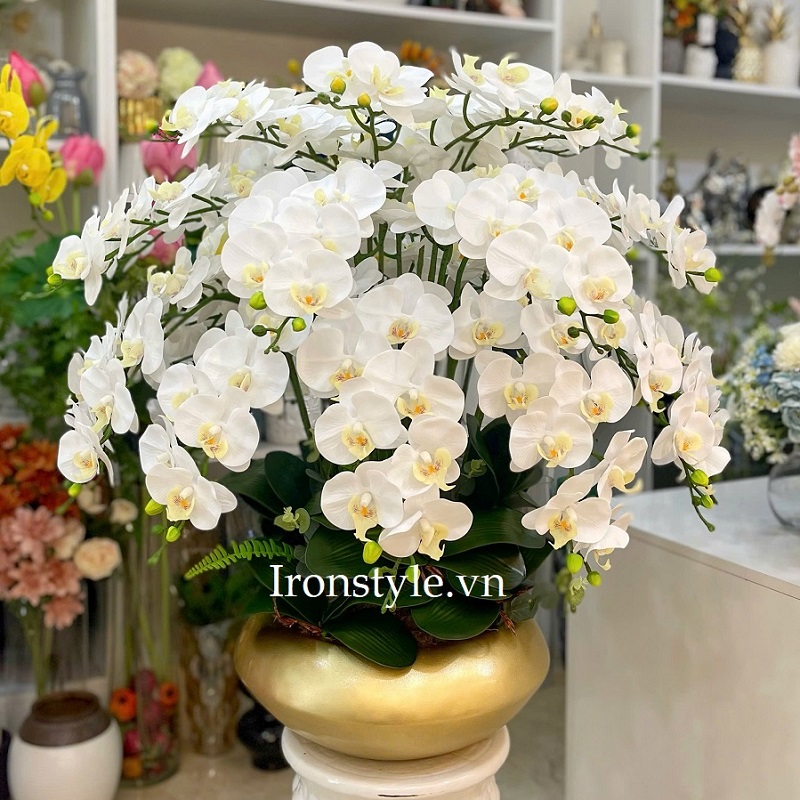 Chậu hoa lan hồ điệp giả 3 tầng bông trắng cắm tròn sang trọng
