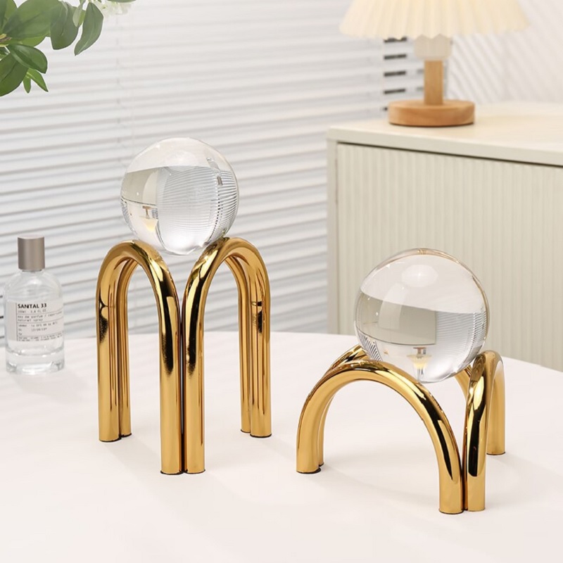 Tượng trang trí quả cầu 3 chân vàng (bán theo size)