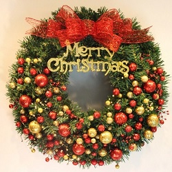 Vòng hoa treo cửa Merry Christmas đỏ